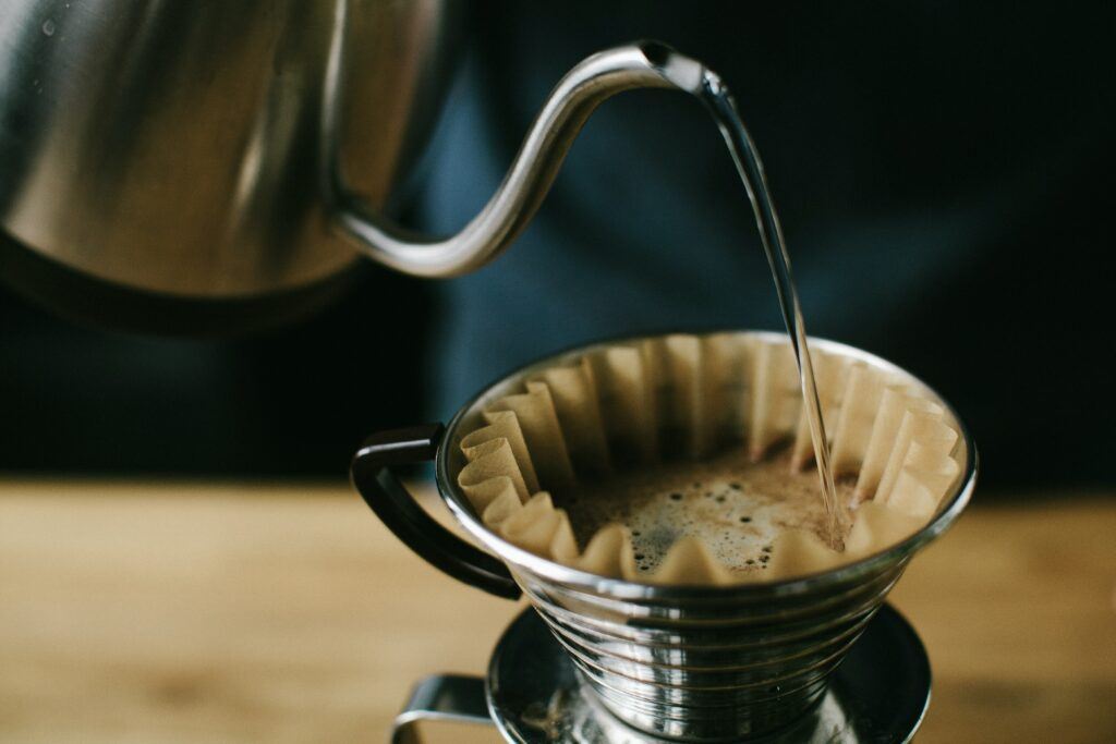 Pour over coffee, Goose neck kettle