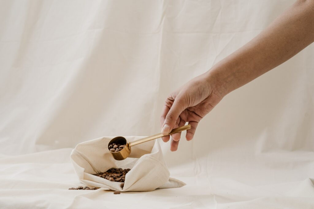 How Many Tablespoons In A Coffee Scoop? Is Two The Correct Answer